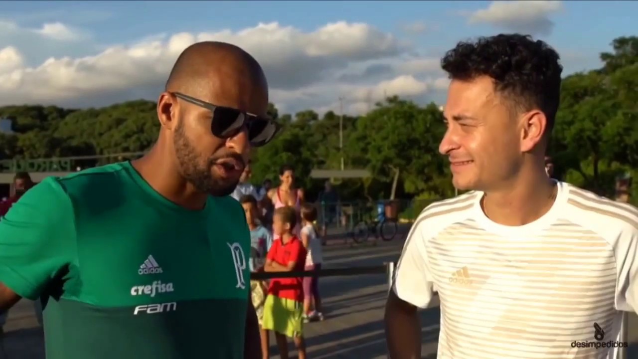 Messi X Cristiano Ronaldo (opinião dos jogadores)#1