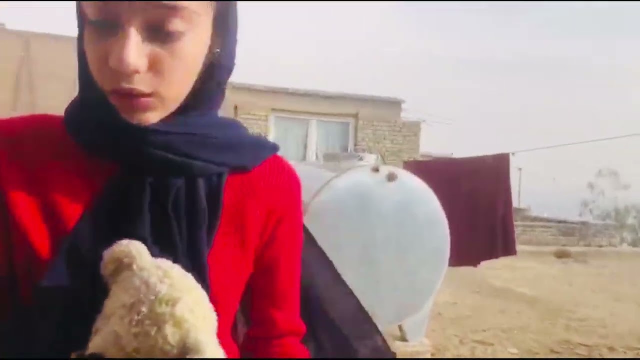 کمری مخفی بالای مادر جانم 