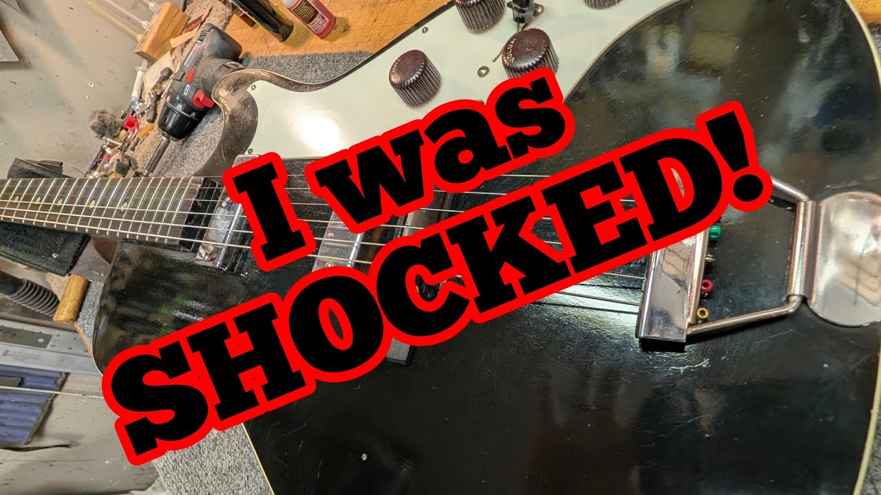 VINTAGE 60s? Silvertone 1420. I had no idea it would sound like this. 