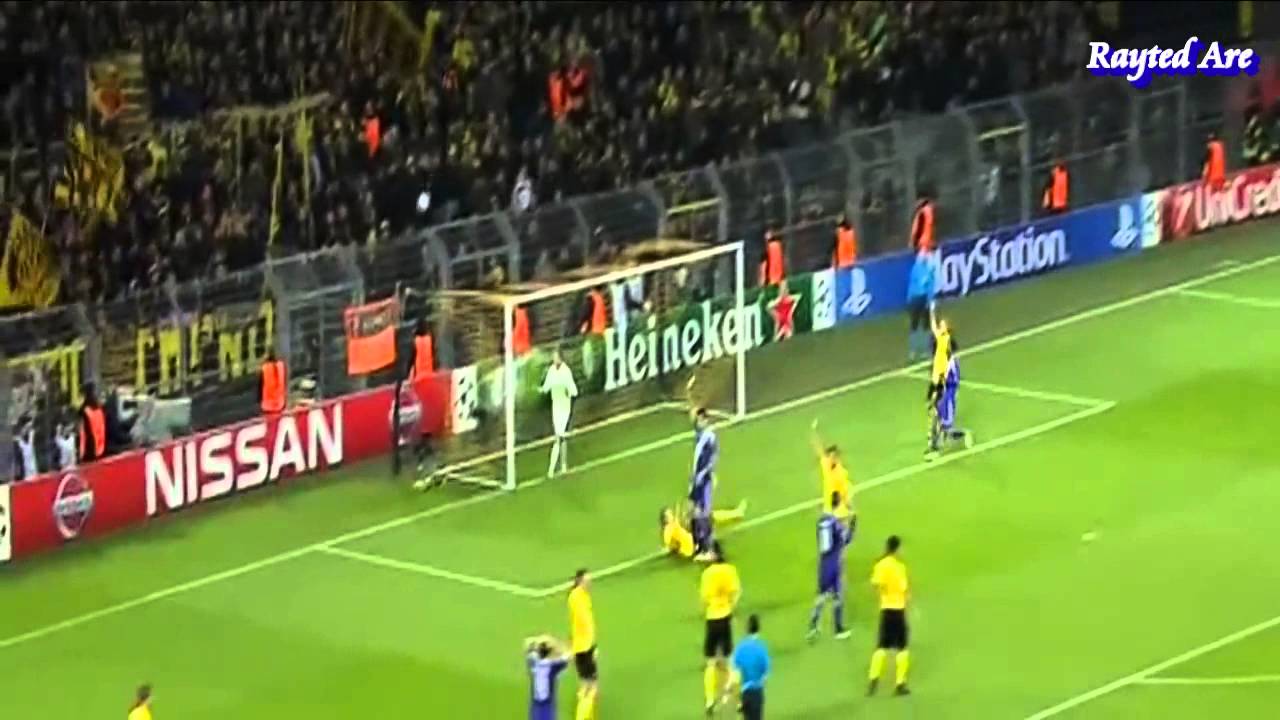 Aleksander Mitrovic (Anderlecht)  vs Borussia Dortmund.