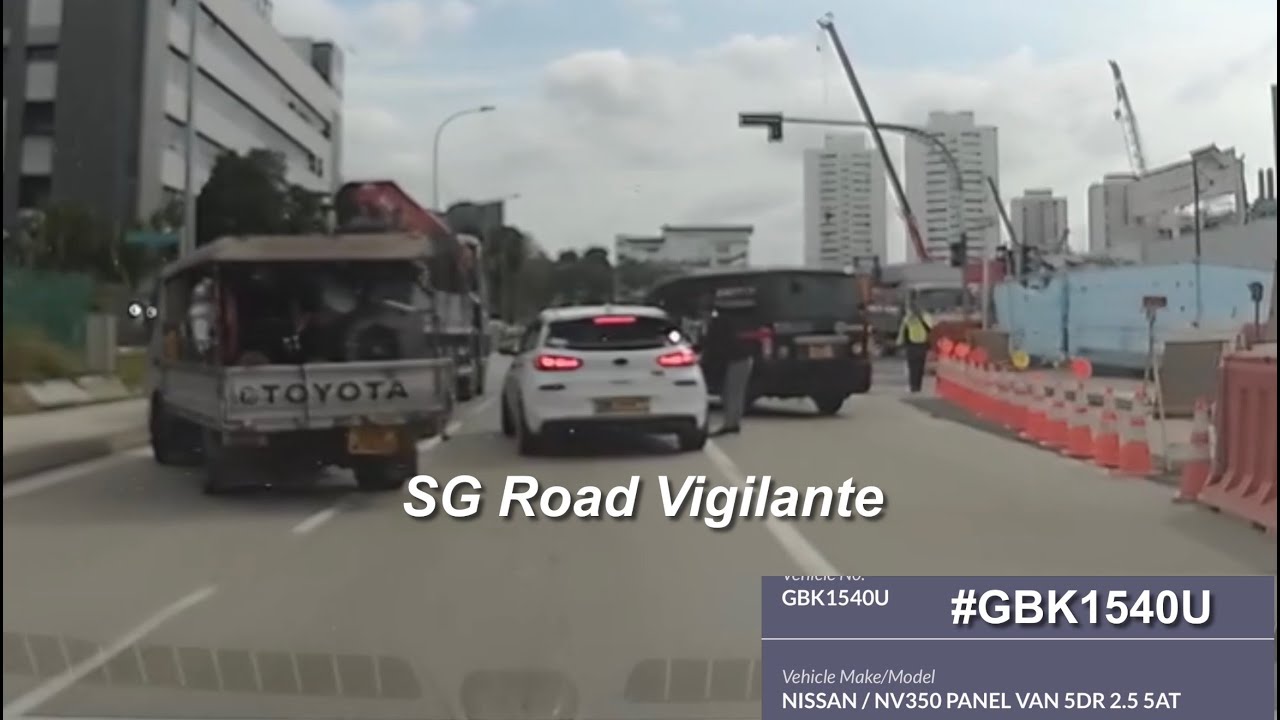 27jan2026 #GBK1540U nissan nv350 from SF express road rage  kick and chase after hyundai i30