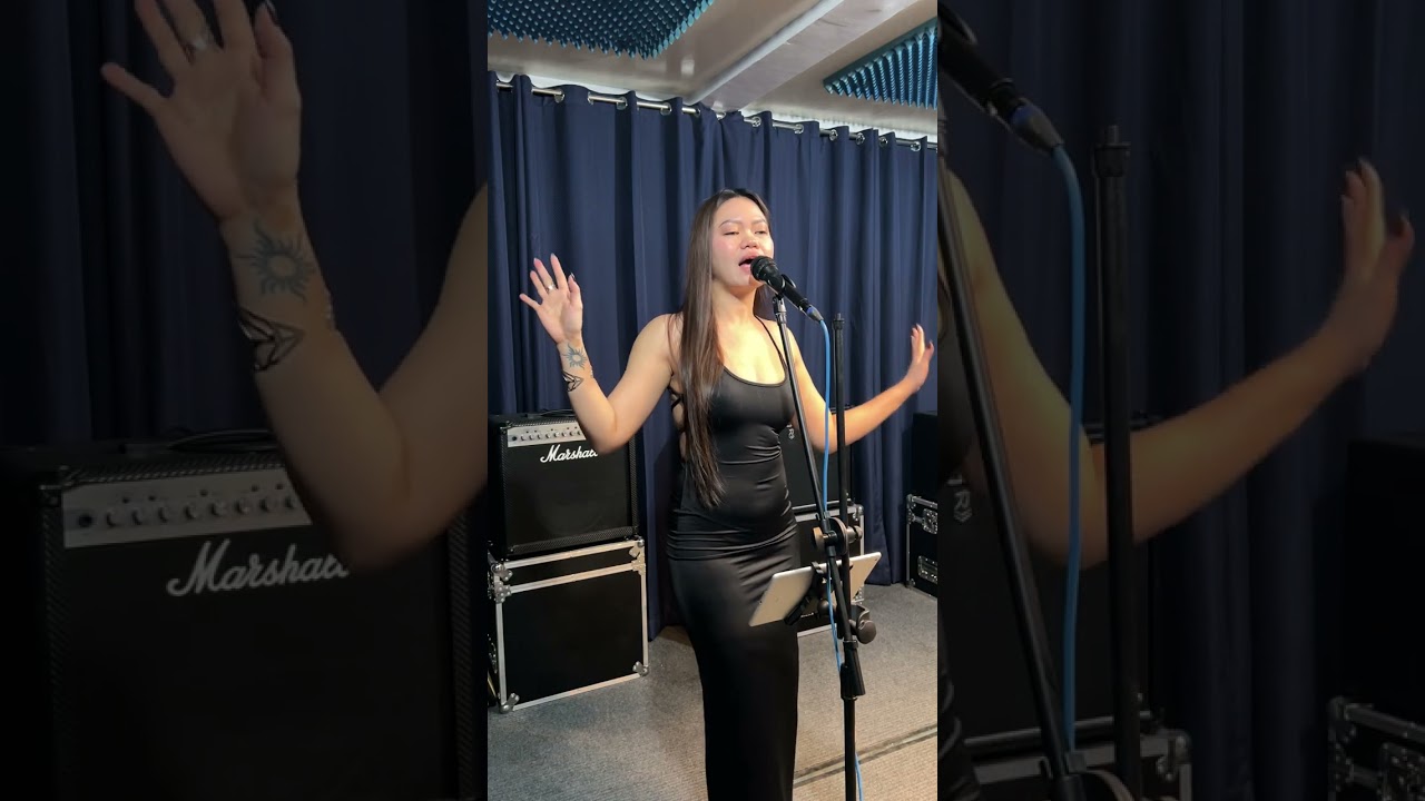 Angie - Valerie ( Amy Winehouse Cover )