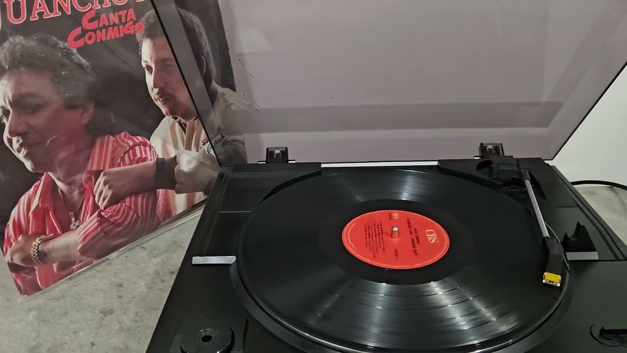 Diomedes Díaz  & Juancho Rois -  Lucero Espiritual - Canta Conmigo #diomedesdiaz #vallenato #vinyl 