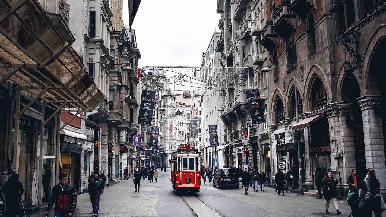 Turkey, Istanbul Istiklal Avenue (April 2022) 4K Walking