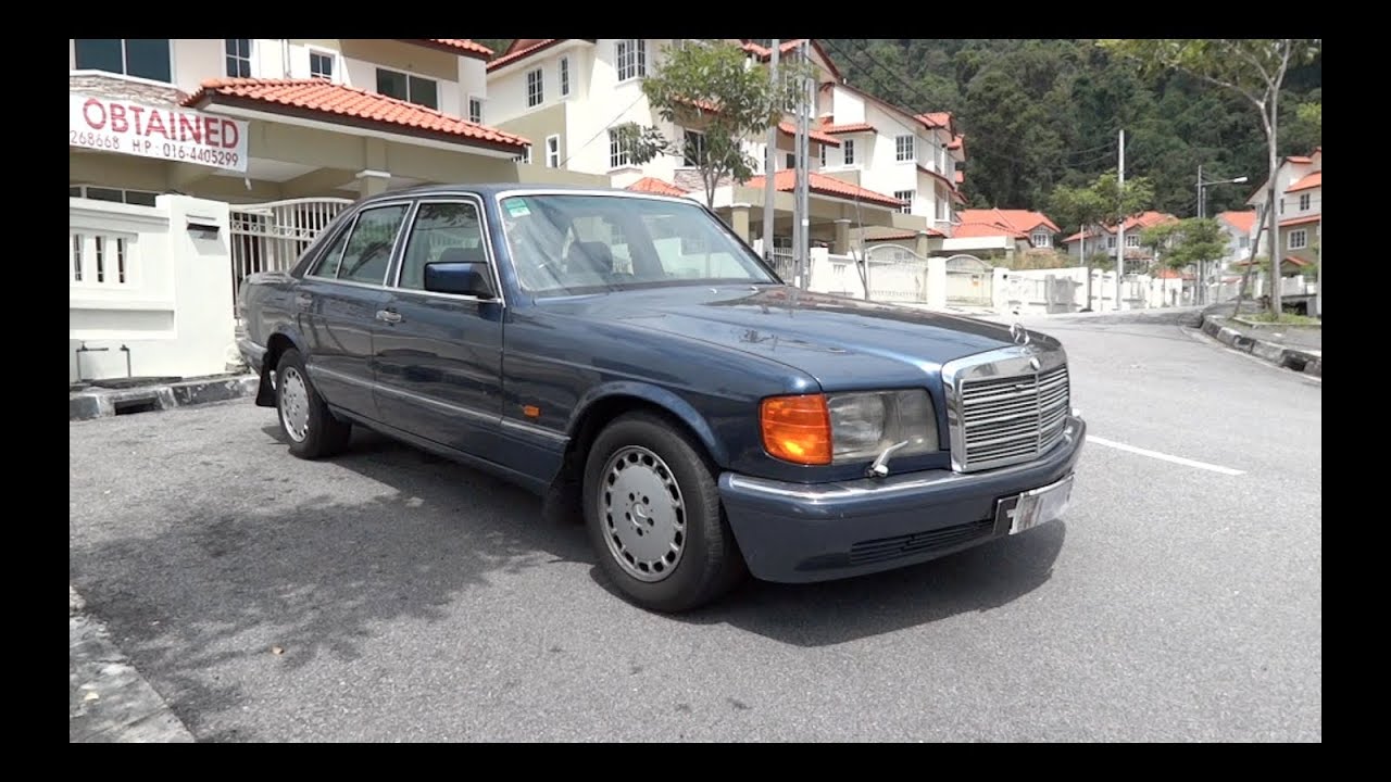 1990 Mercedes-Benz 300 SE Start-Up, Full Vehicle Tour, and Quick Drive