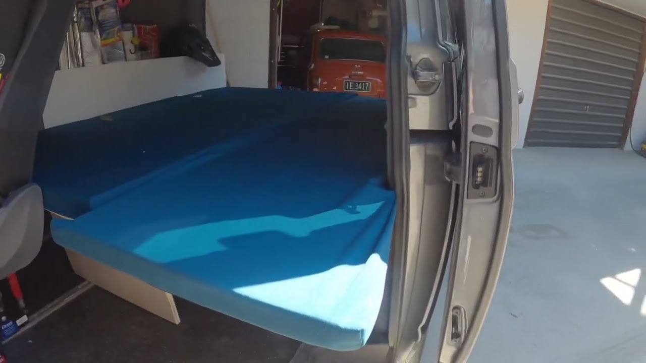 Easy removable camper van bed and sofa - VW Transporter
