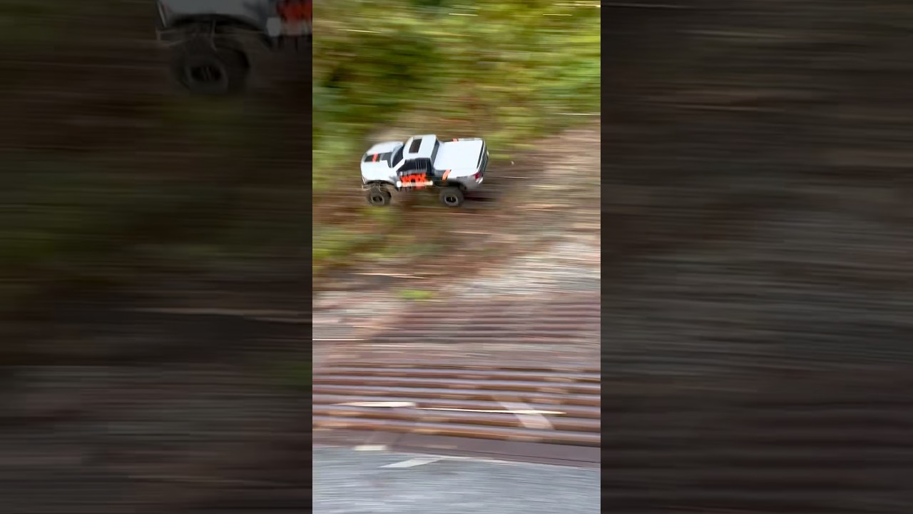 Ripping with the raptor #traxxas #radiocontrol #rccar
