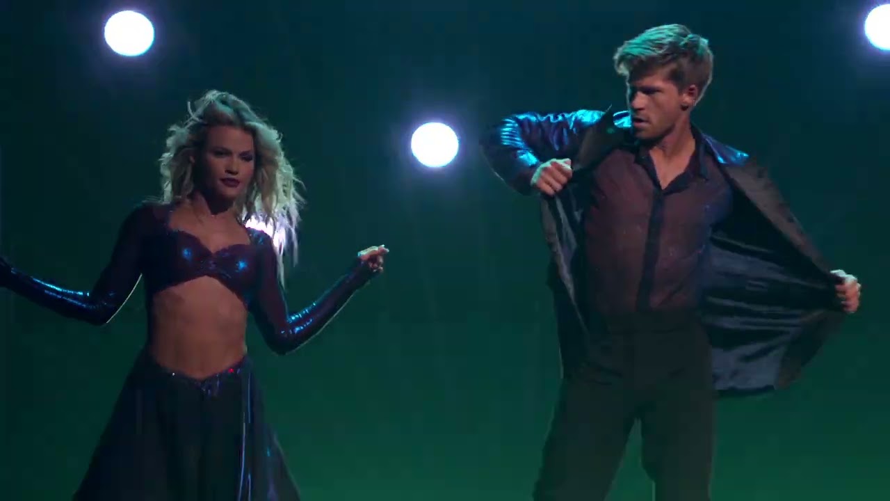 Robert Irwin&rsquo;s Prince Night Viennese Waltz | Dancing with the Stars
