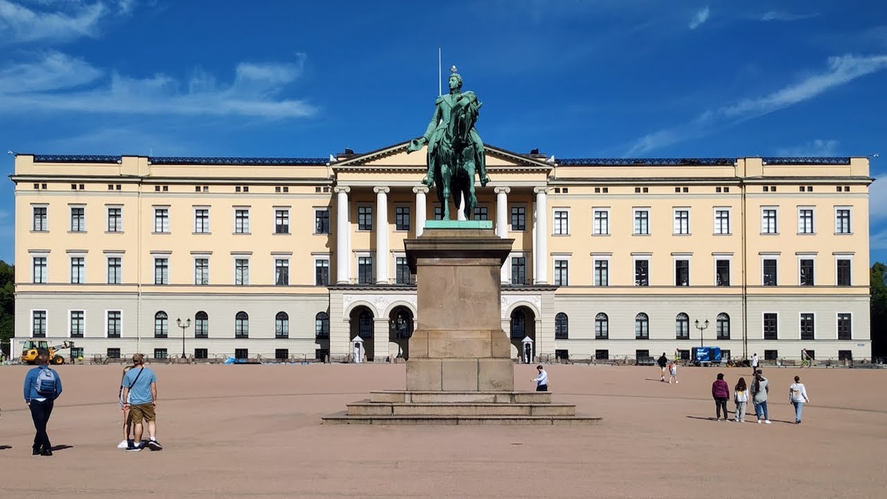 A walk in Oslo: Karl Johans gate