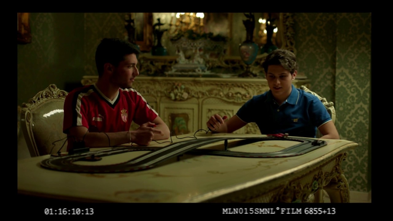 MILIONARI - Scene eliminate - 