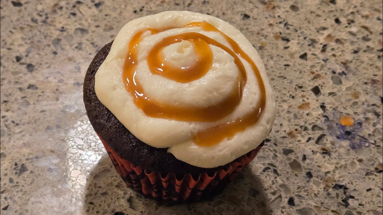 Cozy Cooking: Moist Guiness Cupcakes with Irish Cream Frosting