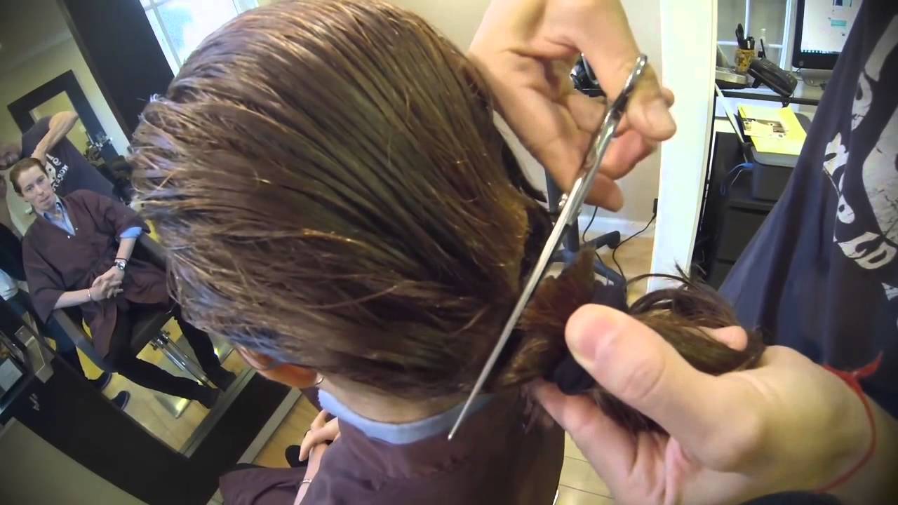Shaun White cuts off hair for Locks of Love