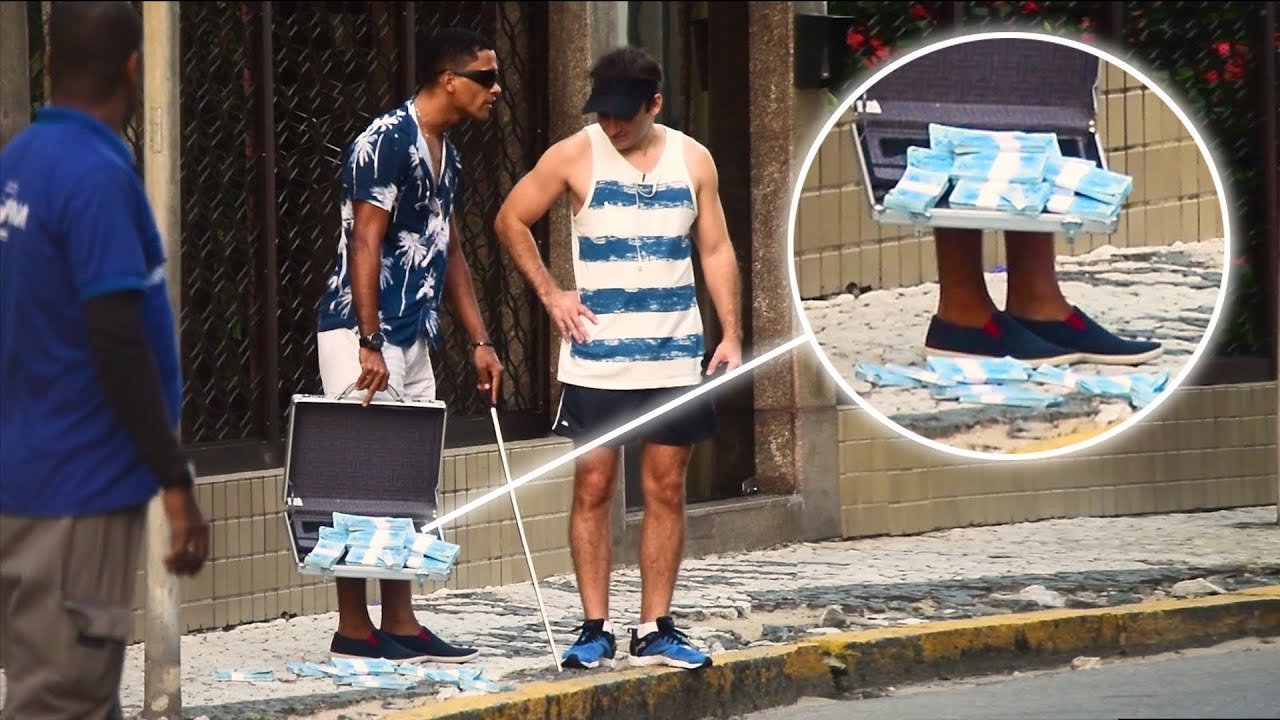 CEGO DEIXANDO R$ 500.000,00 CAIR EM PÚBLICO