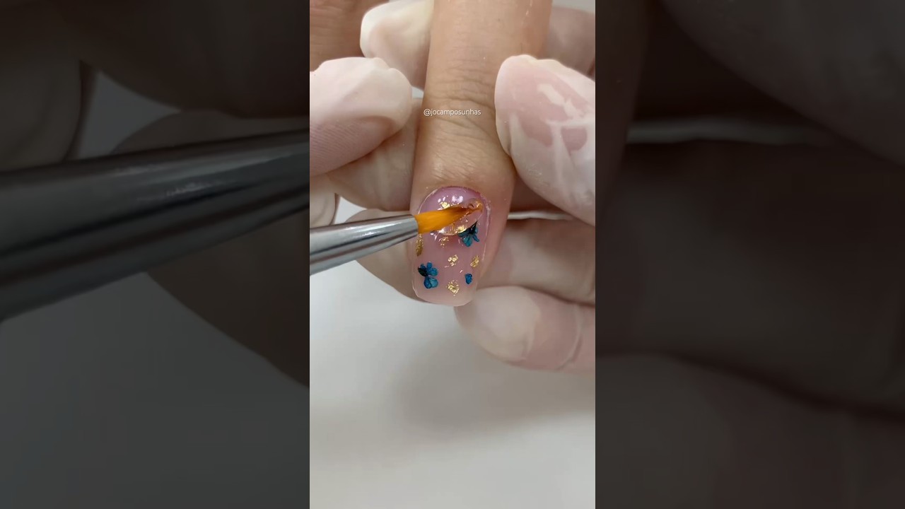 Decora&ccedil;&atilde;o Molde F1. #moldef1 #nailart #moldefacil #nails