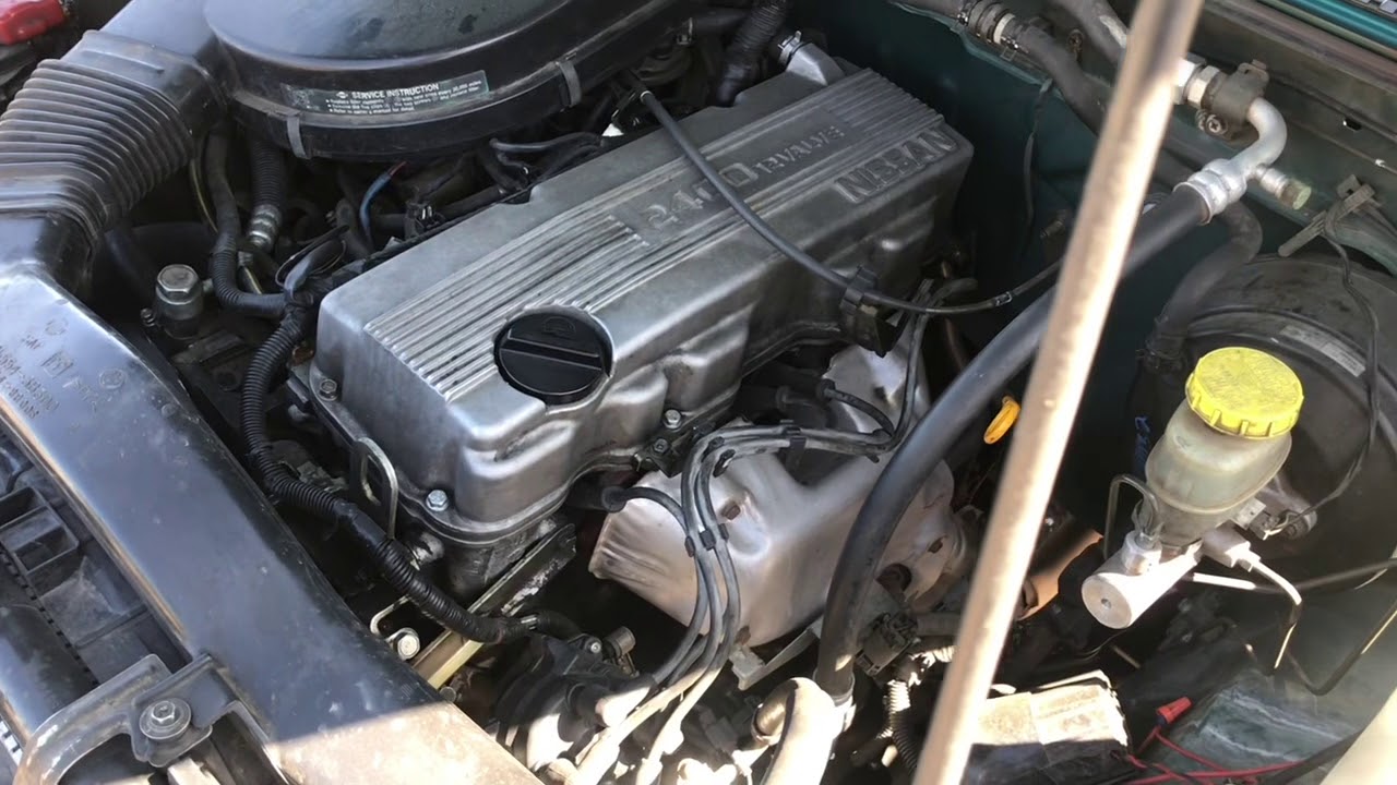 Замена свечей зажигания и высоковольтных проводов Nissan D21 88-97 и S13 240SX