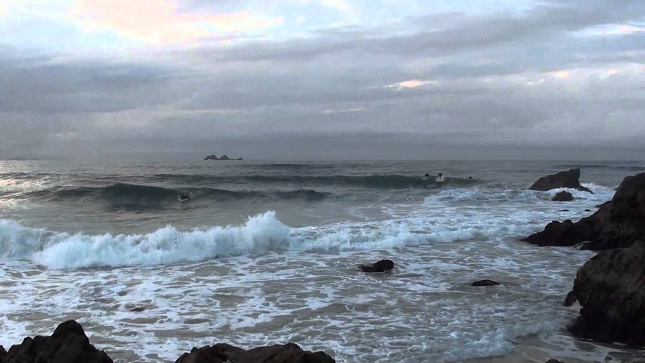 Byron Bay - The Pass - Surfing & Scenery - NSW - Australia -  HD