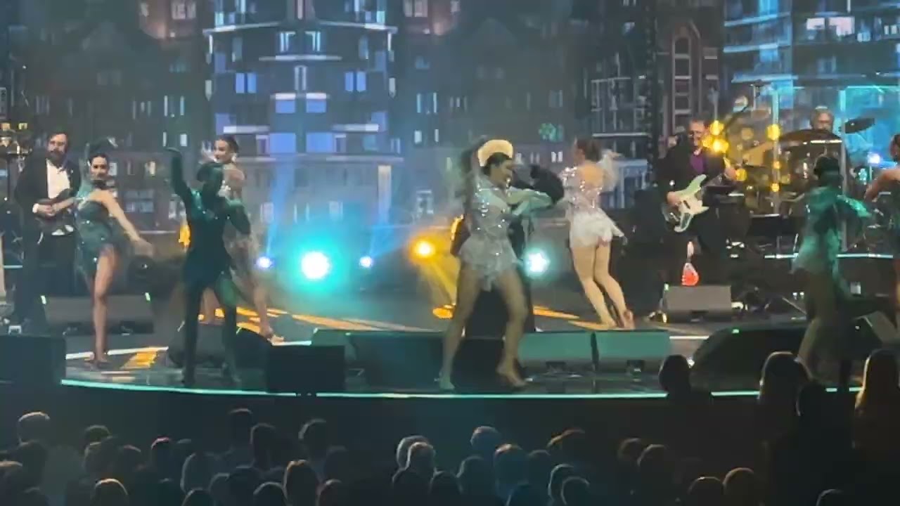 Anne Veski 70 🎼 - “Ma lihtsalt tantsida tahan” 
