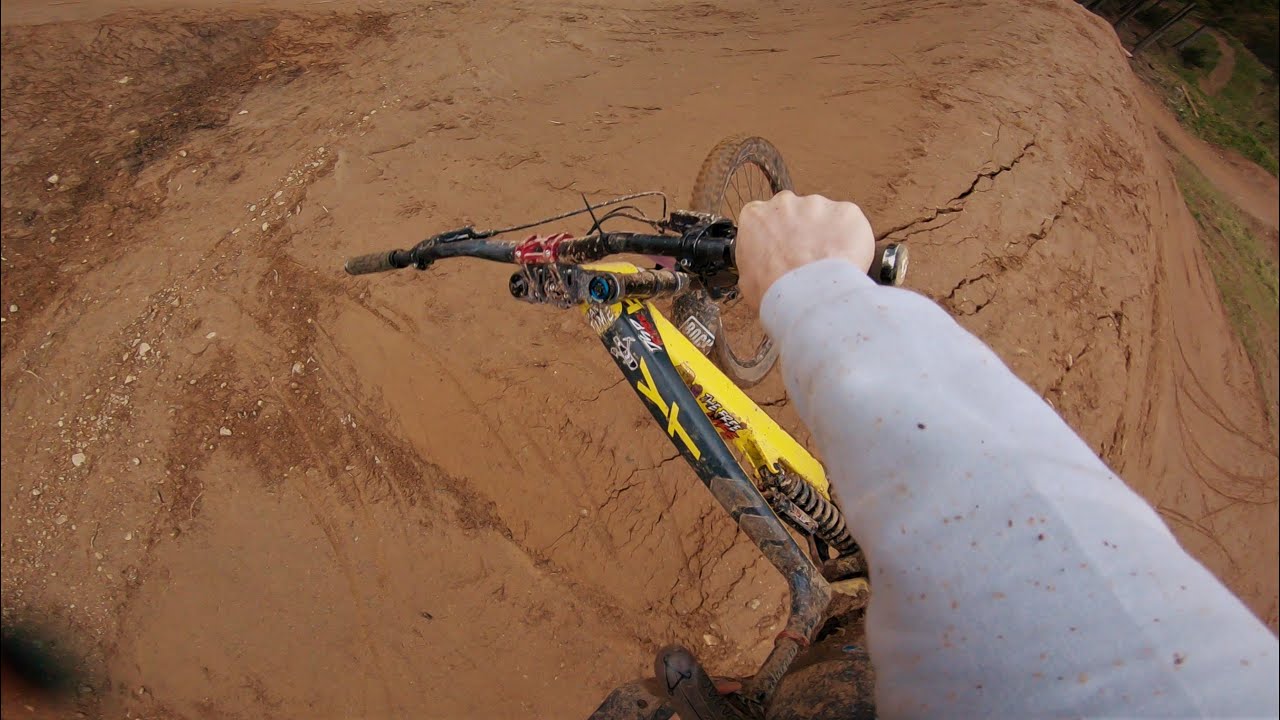 I'M BACK !! Sticky Session at Malmedy Bikepark
