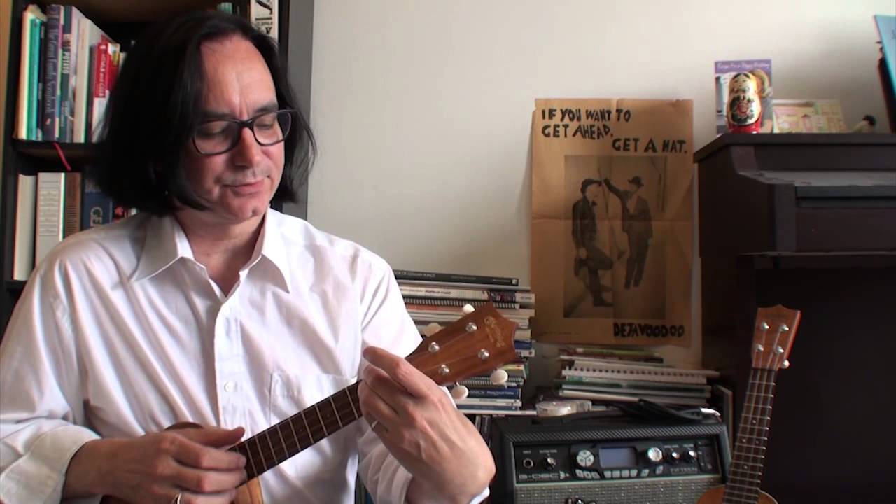 Petey's Ukulele Killer Chord Tips:  D major and E major