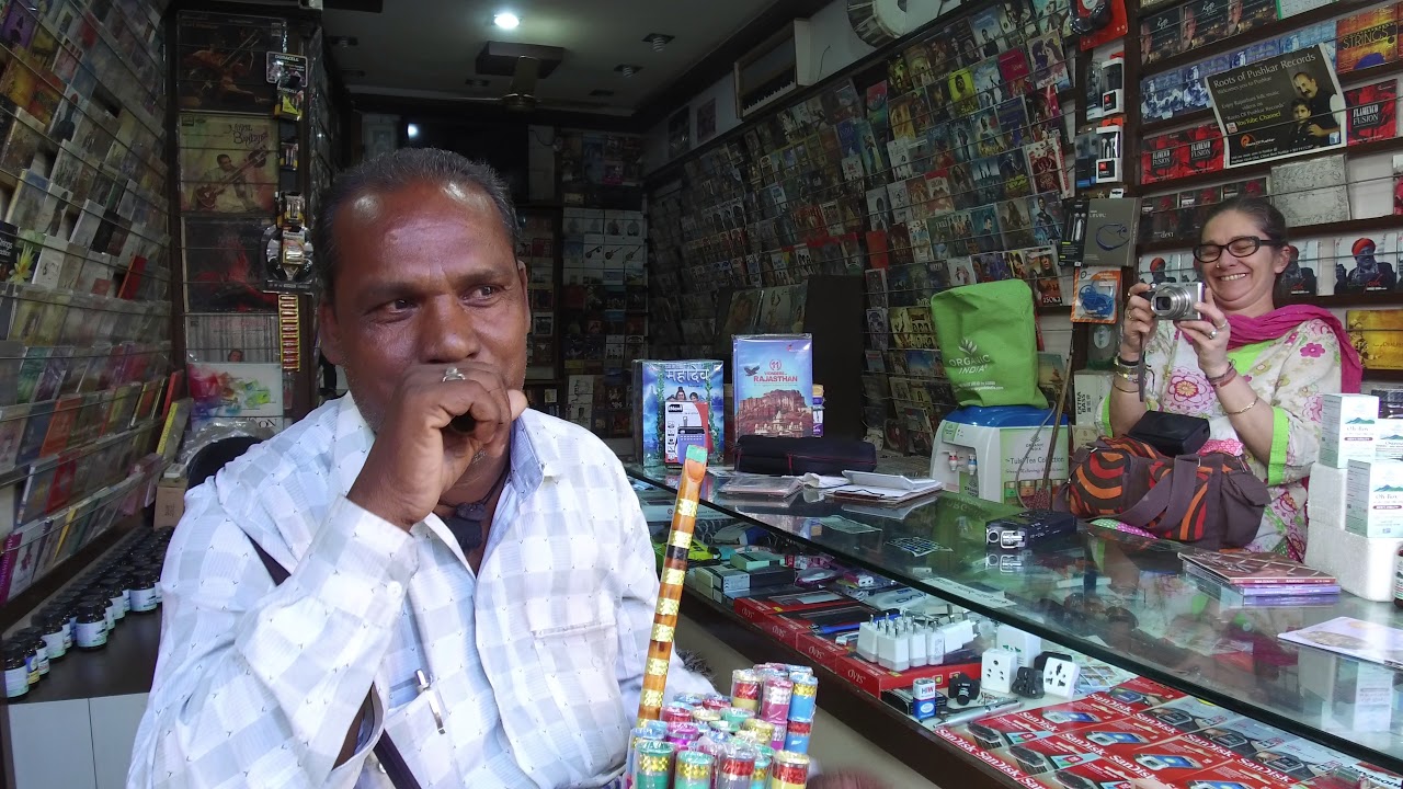 लोटपोट कर देने वाली बांसुरी Funny Flute Maestro Dara Singh | Funny Video