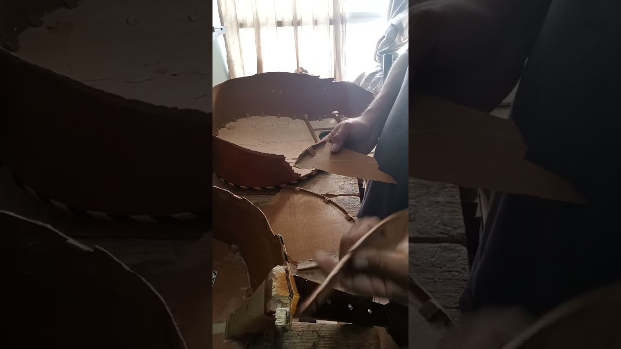GUITARRÓN MORALES... REPARACIÓN