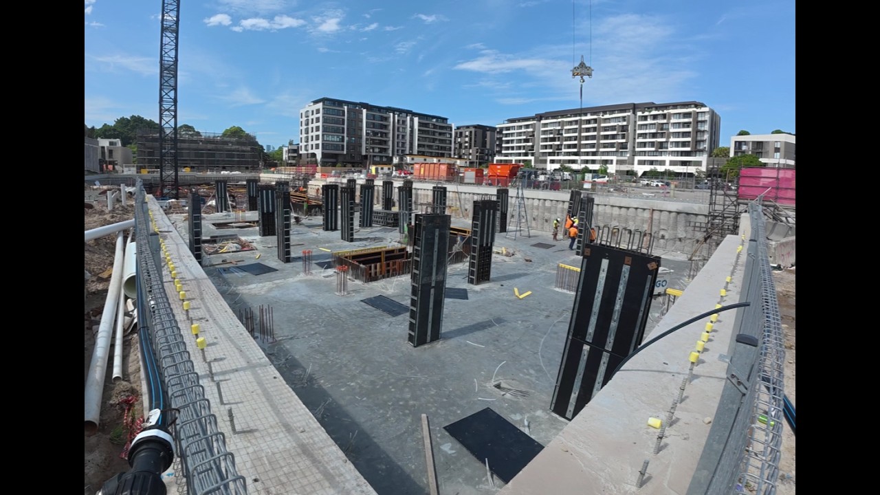 Rapid Columns - Site Installation Timelapse - 02/26