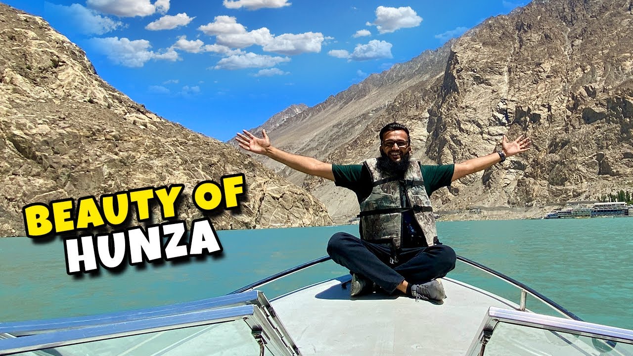 Beauty of Hunza Valley 😍 Attabad Lake Hunza (Fahad Bhai Official)
