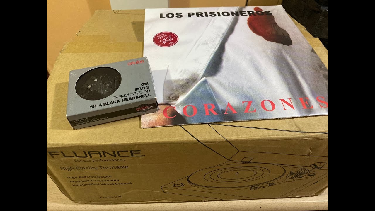 Unboxing Tornamesa Fluance RT81