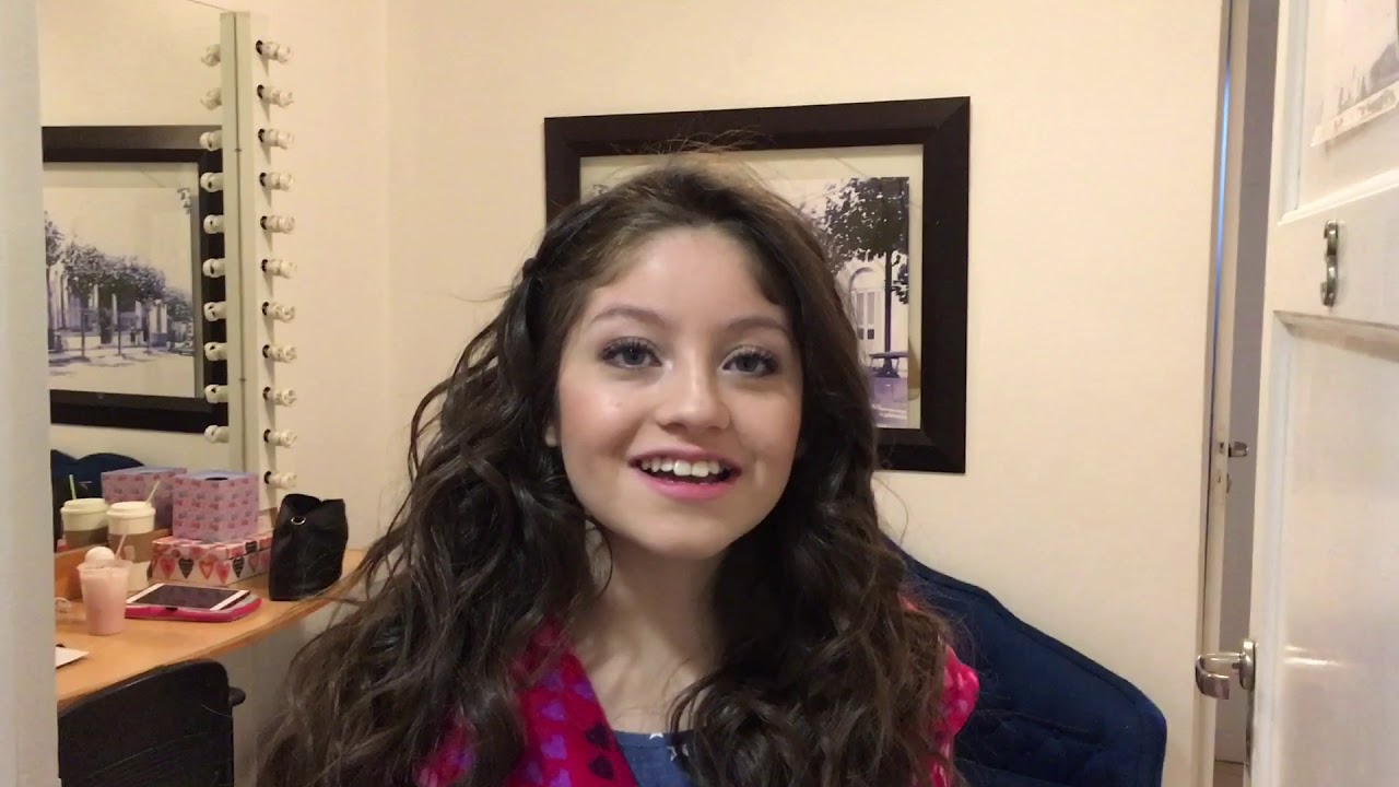 DAVID MURI Y KAROL SEVILLA EN CAMERINOS SOY LUNA