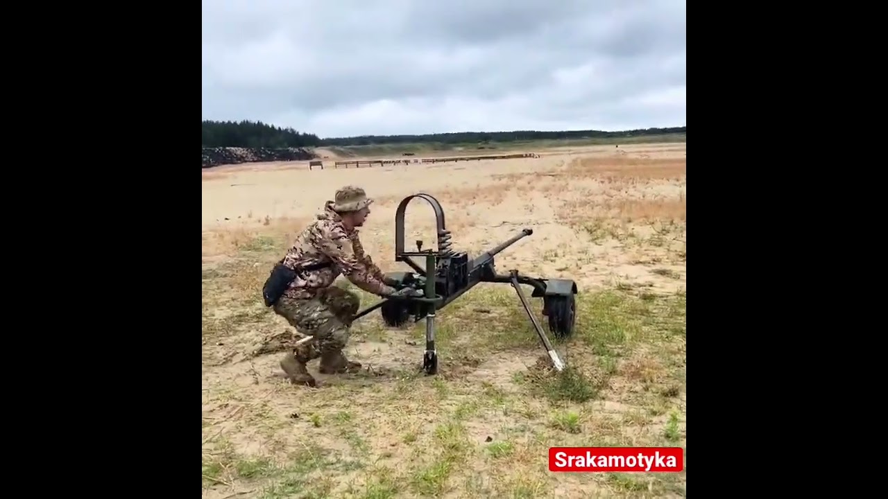 30mm 2A42 'Shipunov' autocannon with a craft-produced mounting and belt. 💪🏻🇺🇦