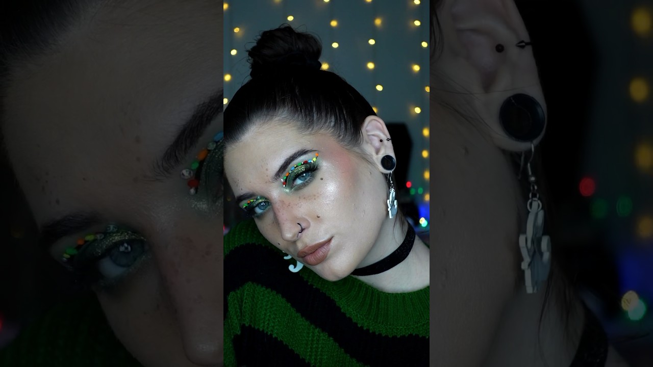 christmas tree vibes🎄 simply posh cozy cabin palette/cozy up blush + lethal cosmetics cake liners