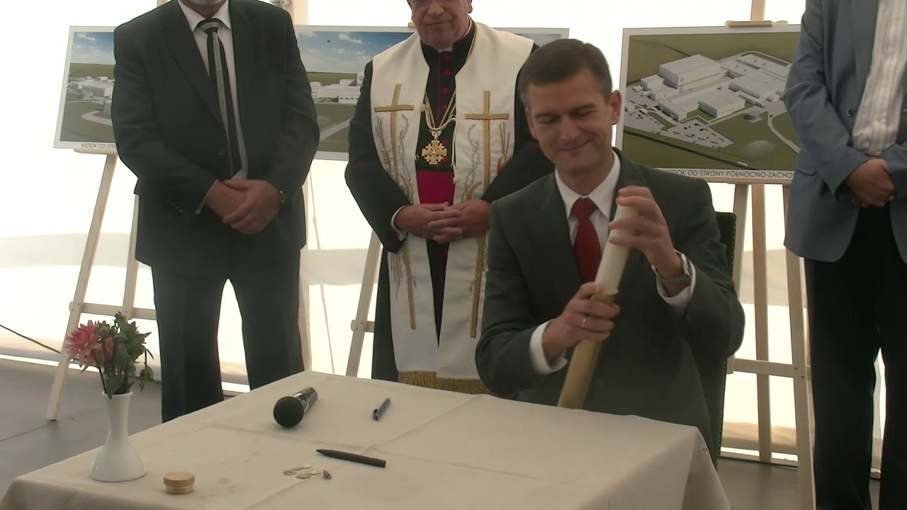 Dr. Oetker w Łebczu - początek rozbudowy i wmurowanie kamienia węgielnego