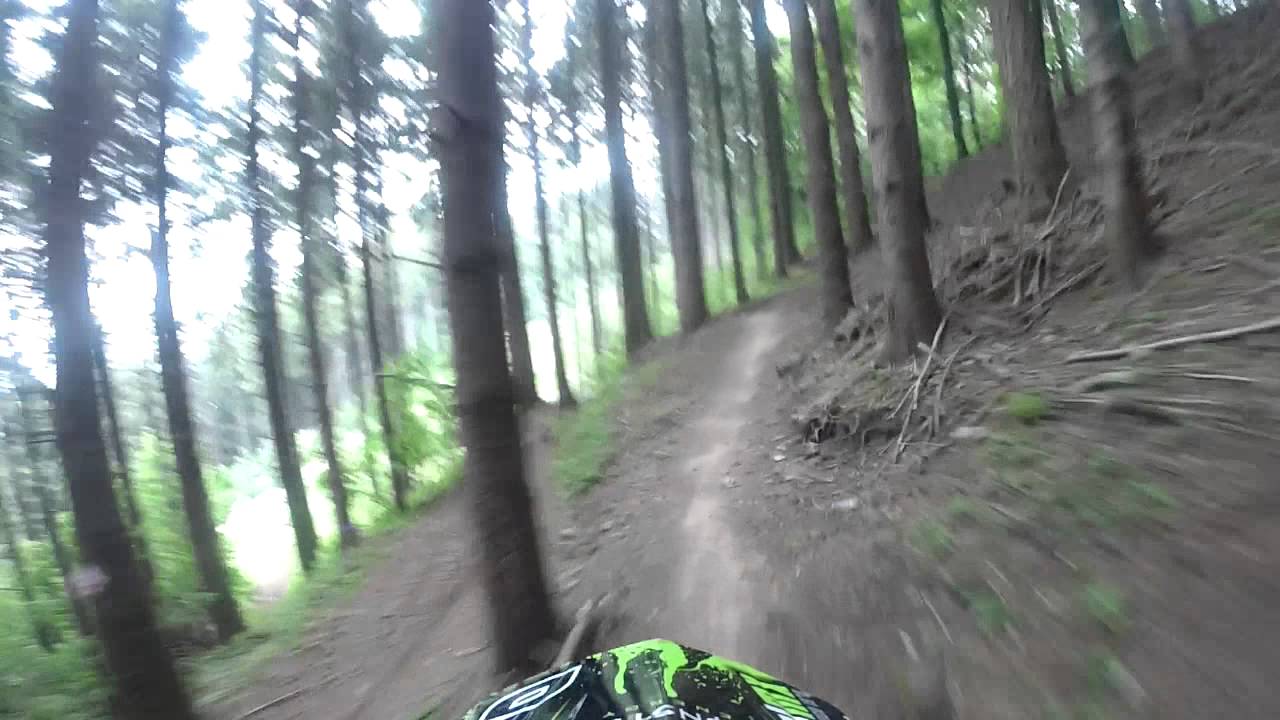 Downhill Cimone bike park Sestola Falco rosso