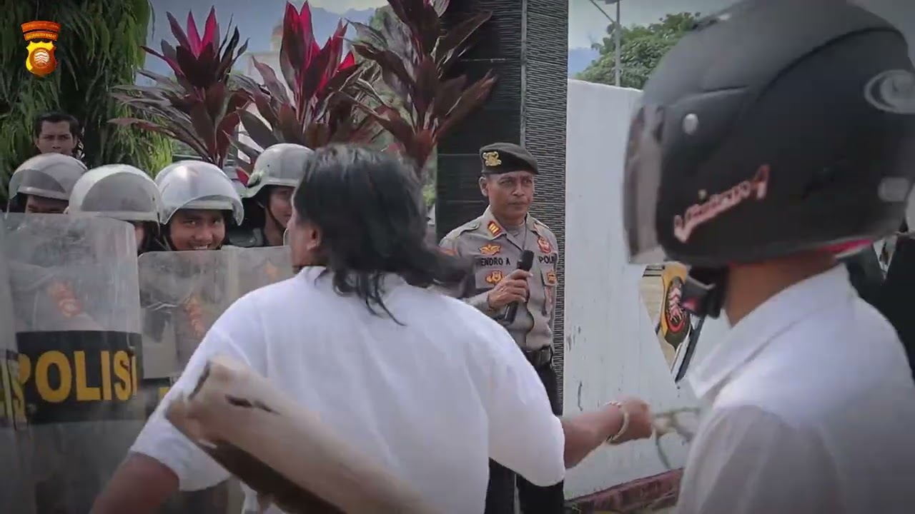 *Polres Kayong Utara Gelar Simulasi Sispam Mako, Tingkatkan Kesiapsiagaan Personel*