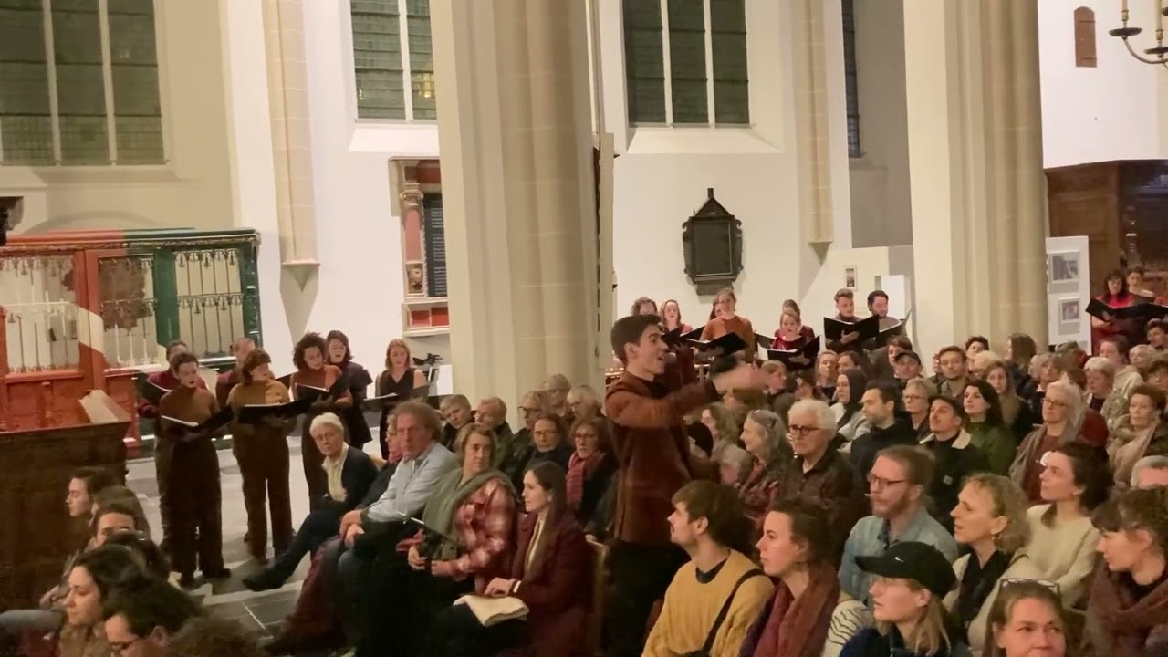 1. Ohtu Ilu - Pärt Uusberg (solo Maaike Stalman, Raychel Hoffman)