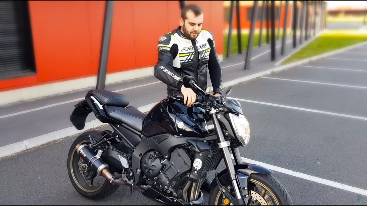 LA MOTO DE DARK VADOR ♠  YAMAHA FZ1 !