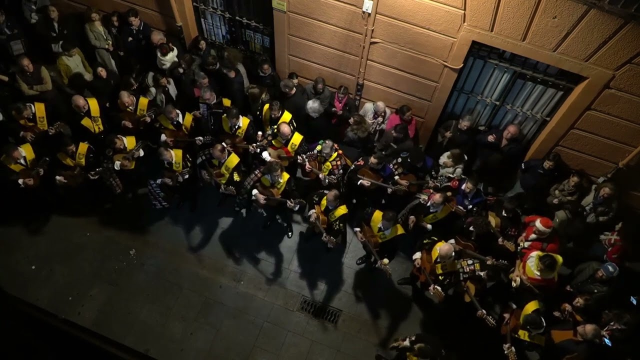 Ronda de la Tuna de Medicina de Valencia en el XXXIII Certamen Nacional de Tunas de Medicina Granada