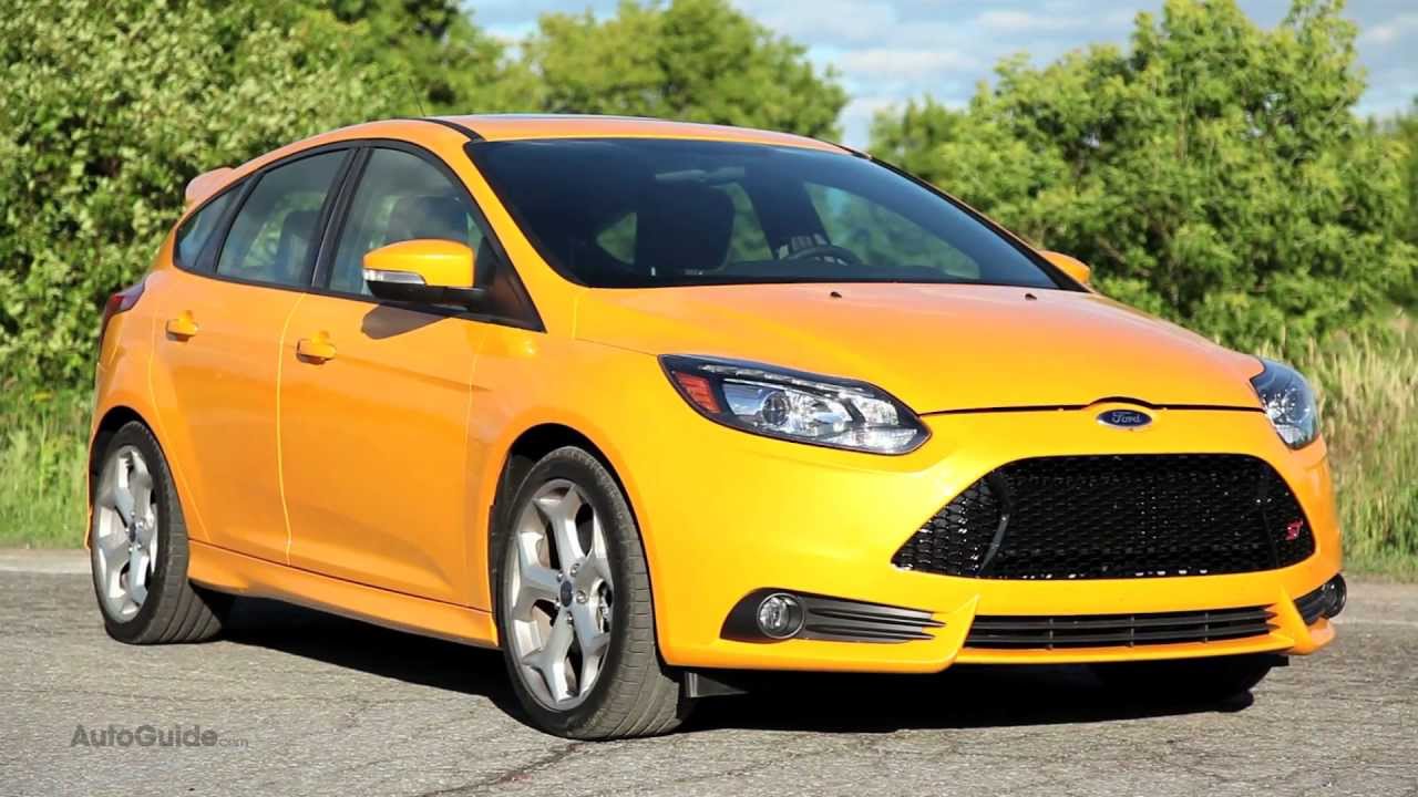 Обзор Ford Focus ST 2013 года