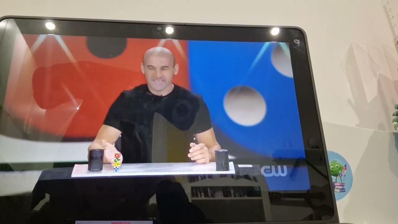 MAGO MIRAVER ELKÉPESZTŐ TRÜKKJE 🎲🎲🎲🥛 REAKCIÓ VIDEÓ RODOLFLORIANTÓL #foolus #dicemagic #dicestacking