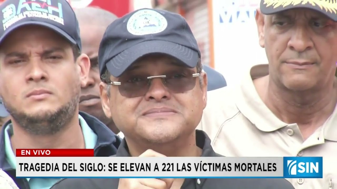 Director del COE se quiebra en llanto por tragedia en el Jet Set
