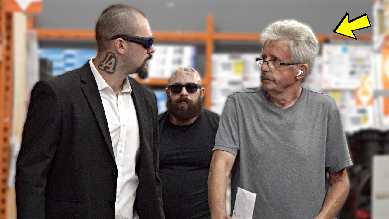 Russian Mafia Growling At People!
