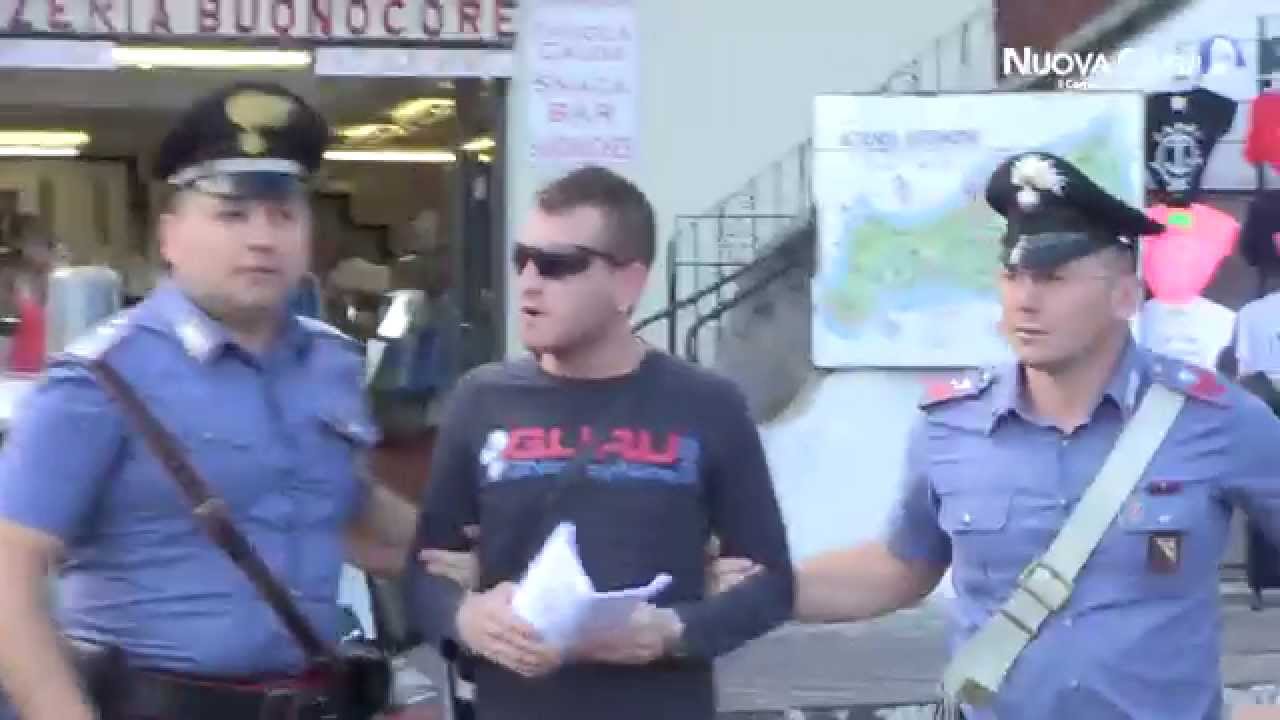OPERAZIONE ANTIDROGA DEI CARABINIERI DI CAPRI E ANACAPRI