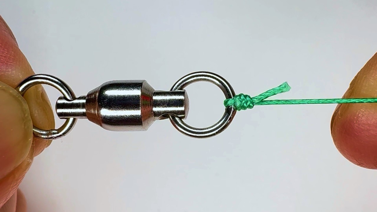 Fast Methods for Tying a Line to a Fishing Swivel