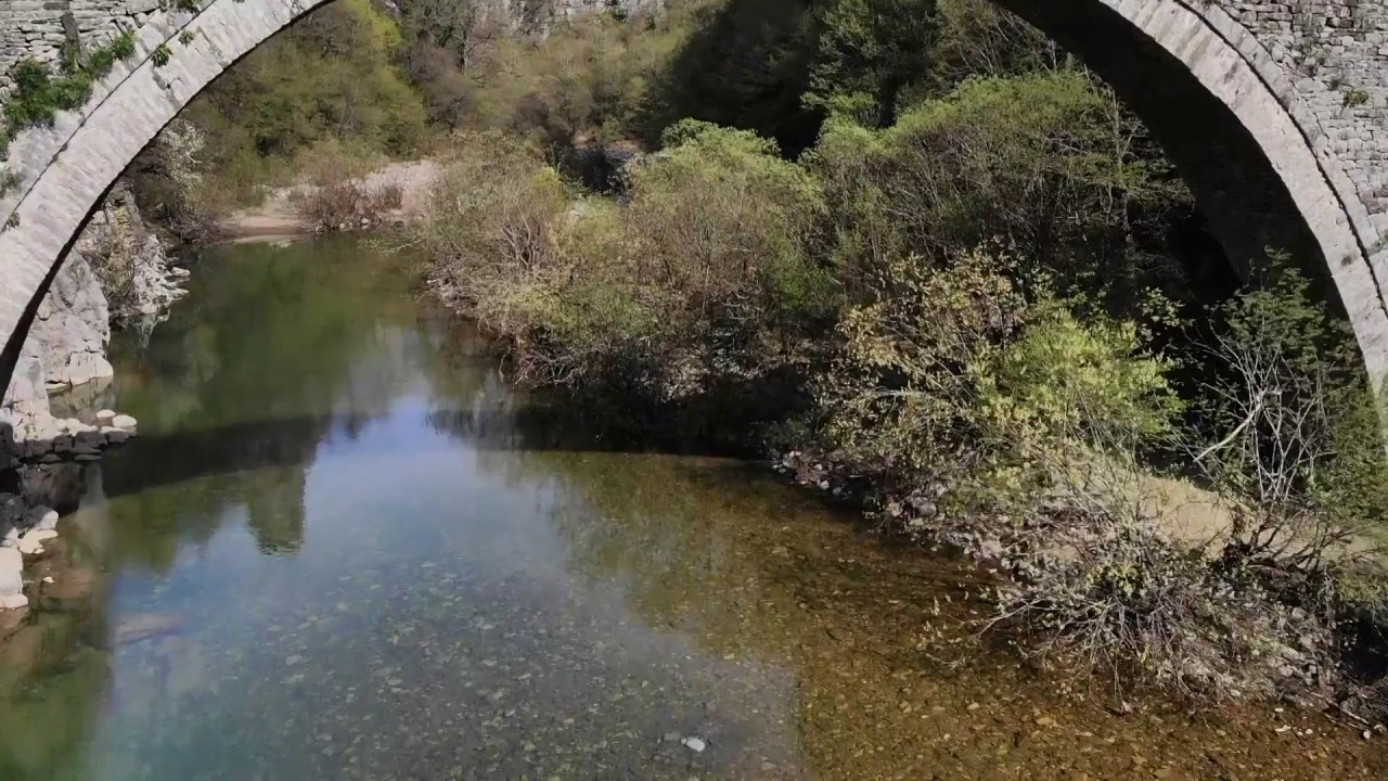 ΣΤΑ ΓΕΦΥΡΙΑ ΤΗΣ ΗΠΕΙΡΟΥ (Μέρος 1ο)