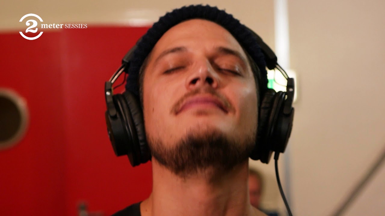 The Slow Show on 2 Meter Sessions (2019)