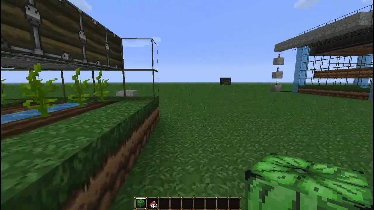 Redstone Wars! - Tyken132 vs Generikb Epic Farms! p1