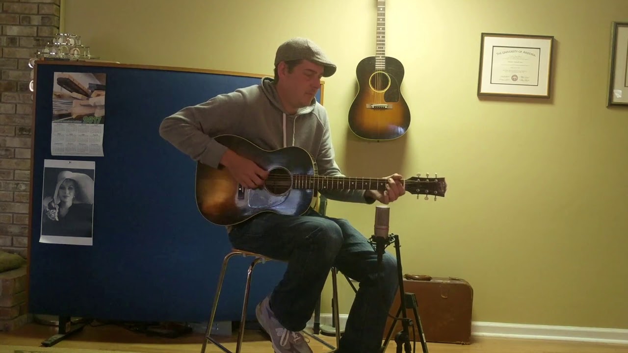 Duane Simpson Plays His Gibson/Mountain Song LG-1/2
