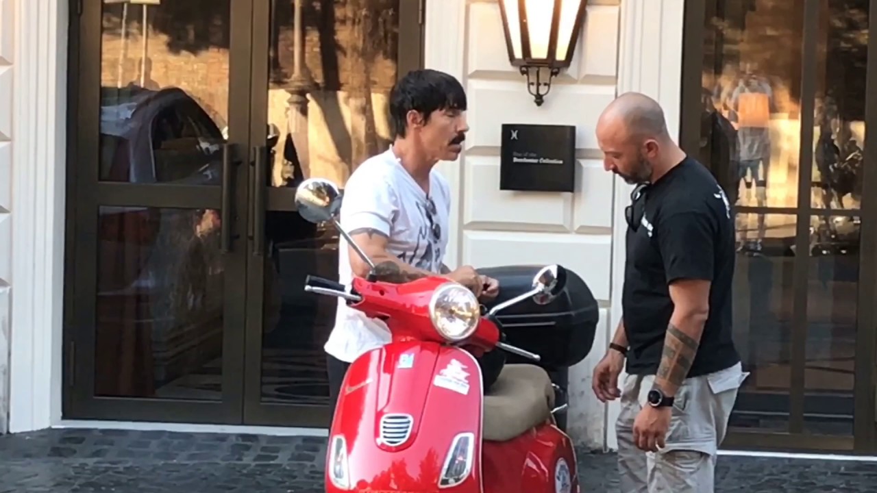 Anthony Kiedis And His Vespa - Rome 19/07/2017