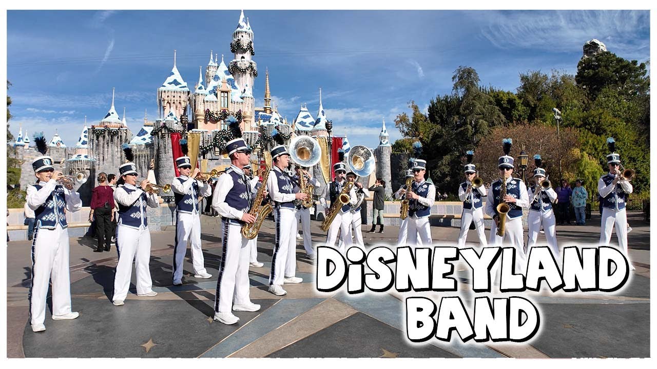 Disneyland Band 4K | Sleeping Beauty Castle | (Dec. 2023)