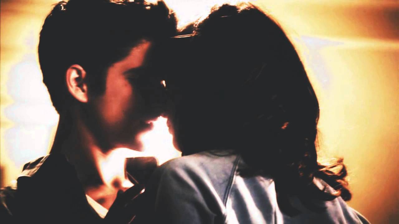 allison argent. ❝chandelier❞